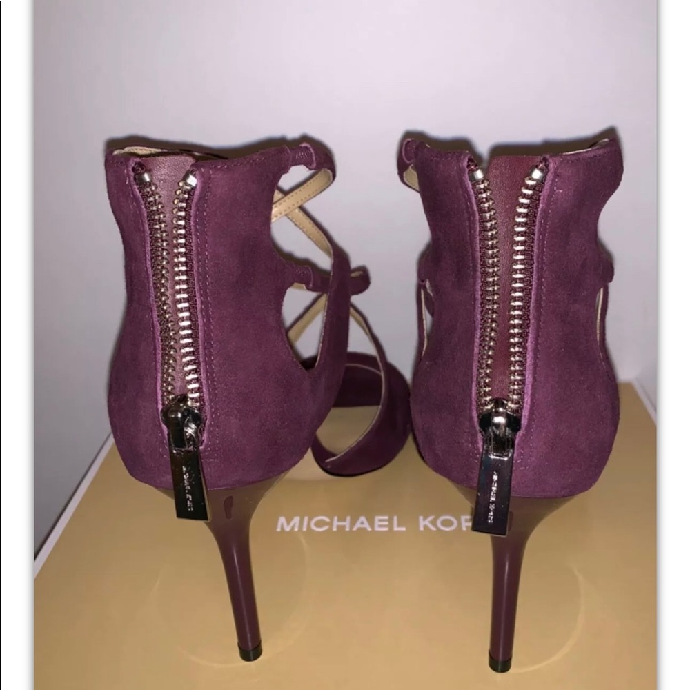 Michael Kors Chantelle Patent Damson Sandals - Picture 4 of 9